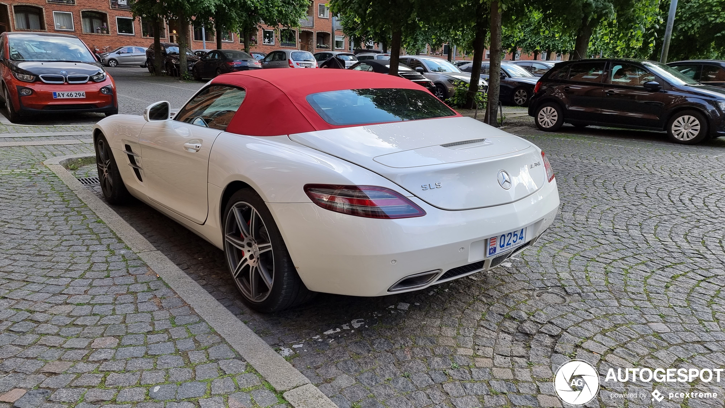 Mercedes-Benz SLS AMG Roadster