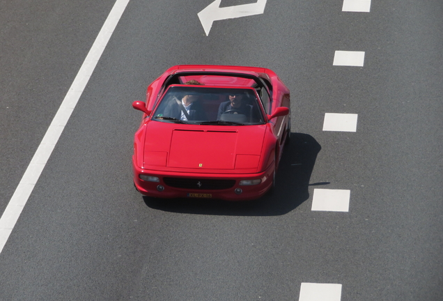 Ferrari F355 GTS