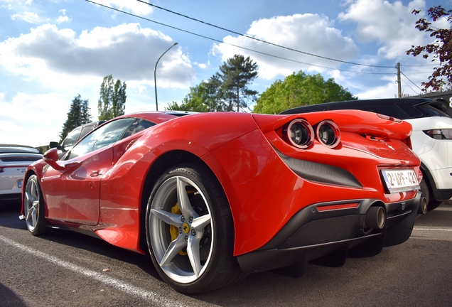 Ferrari F8 Tributo