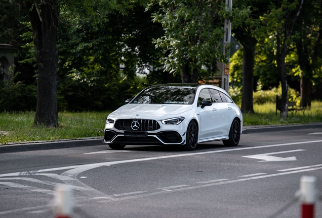 Mercedes-AMG CLA 45 S Shooting Brake X118