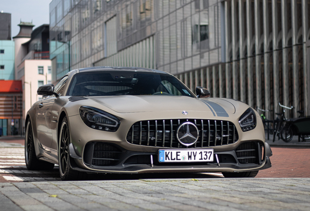 Mercedes-AMG GT R Pro C190