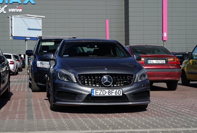 Mercedes-Benz A 45 AMG