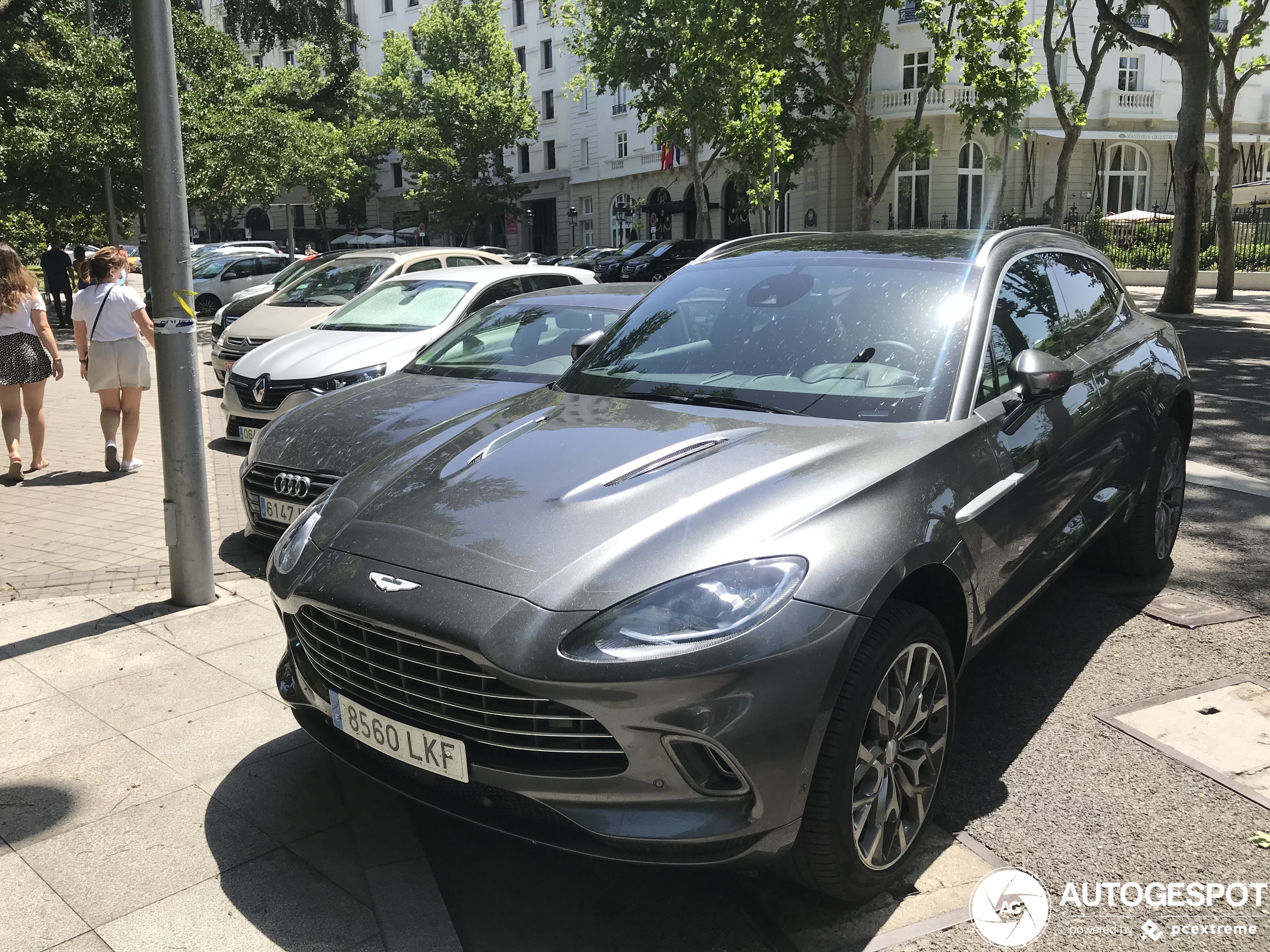 Aston Martin DBX