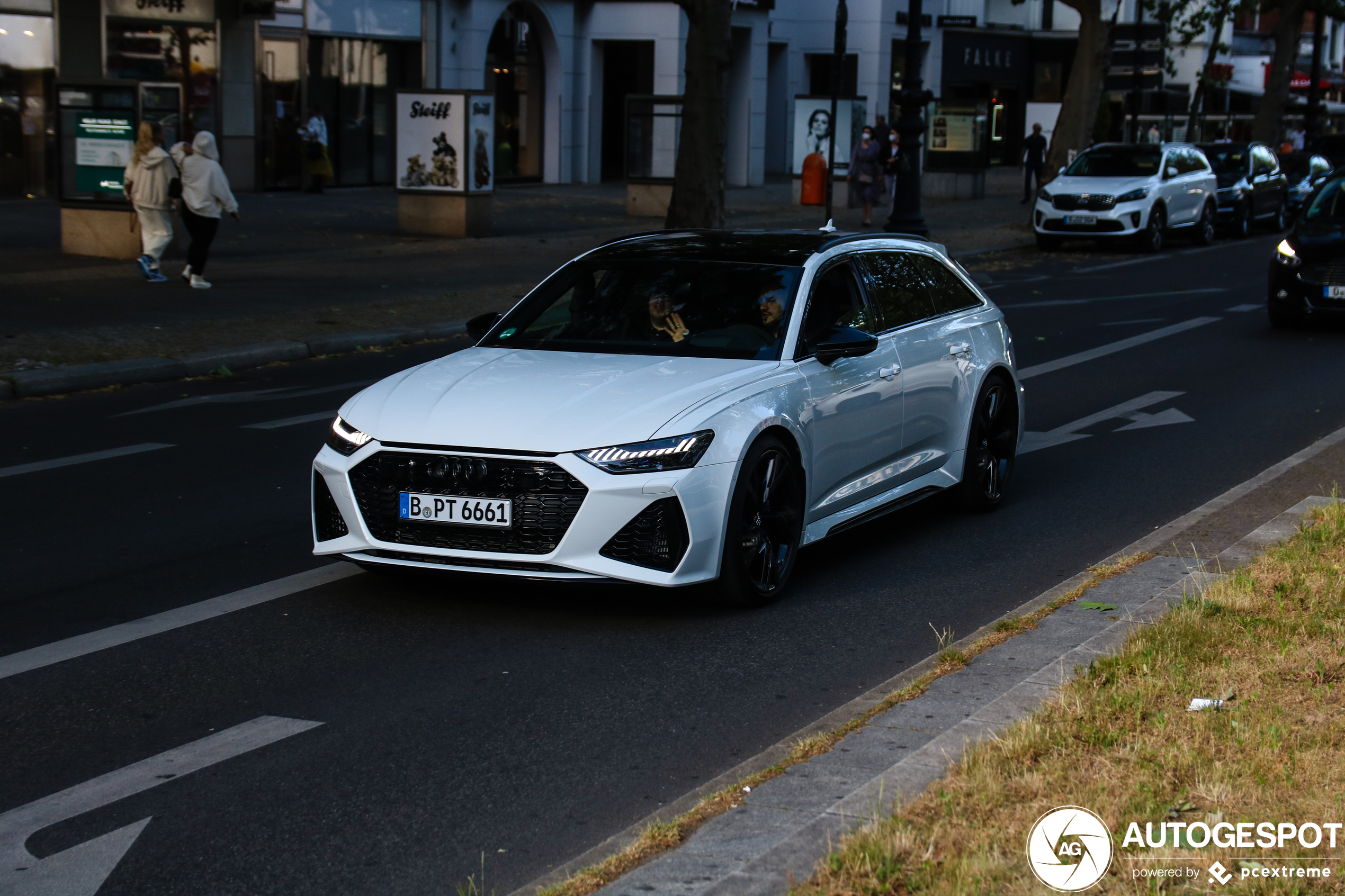 Audi RS6 Avant C8