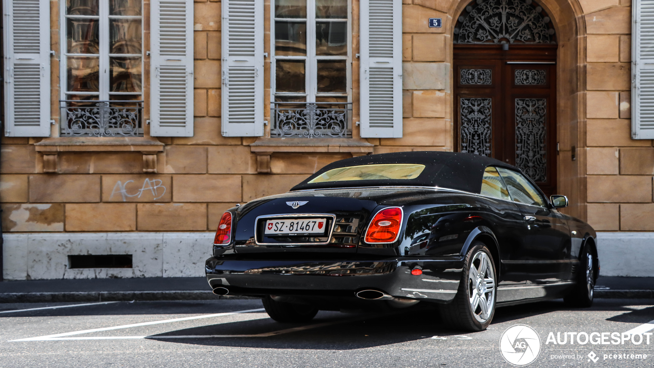 Bentley Azure T