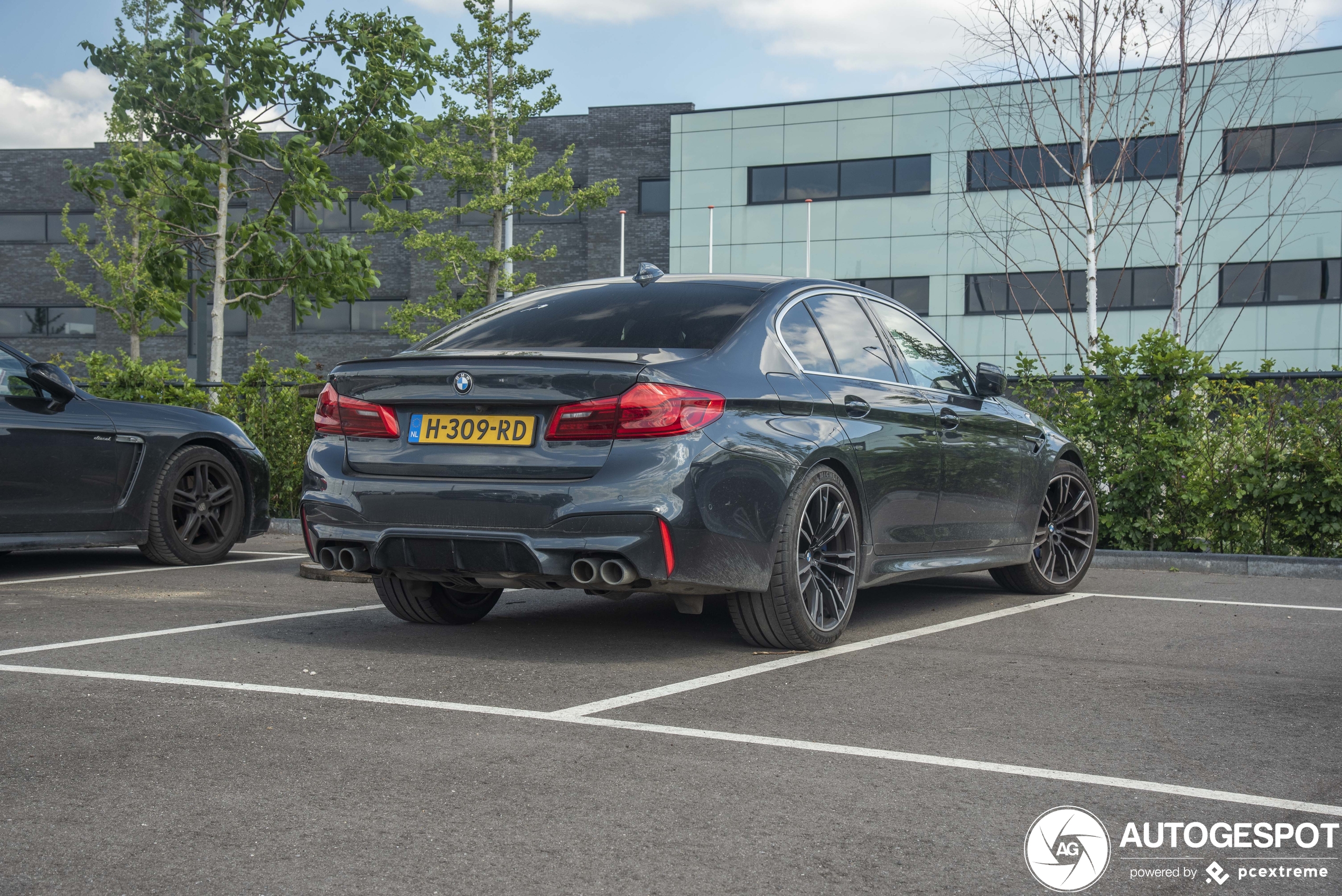 BMW M5 F90