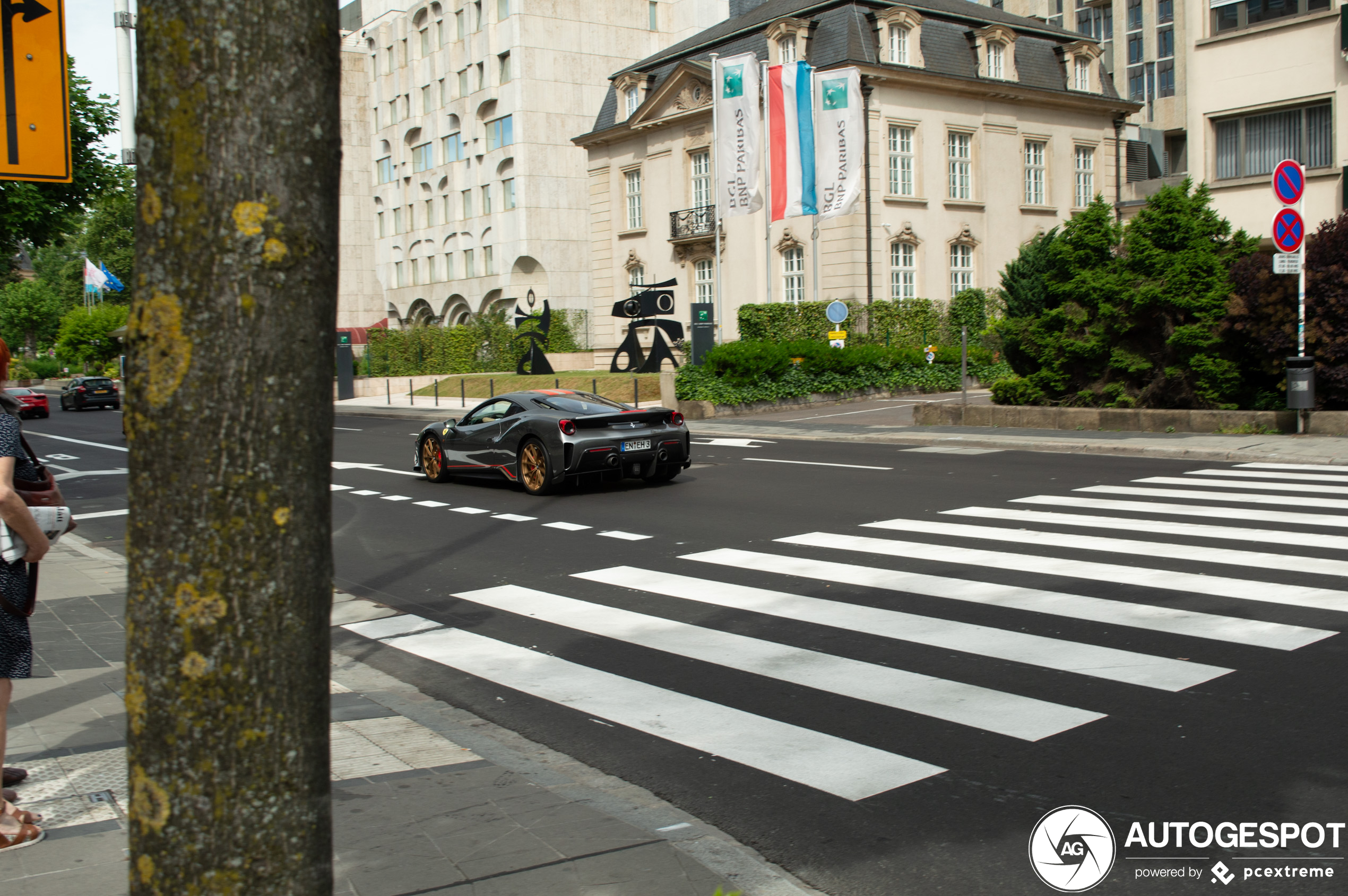 Ferrari 488 Pista