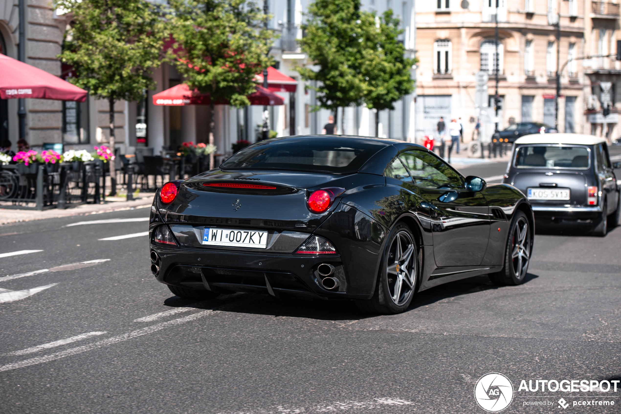 Ferrari California