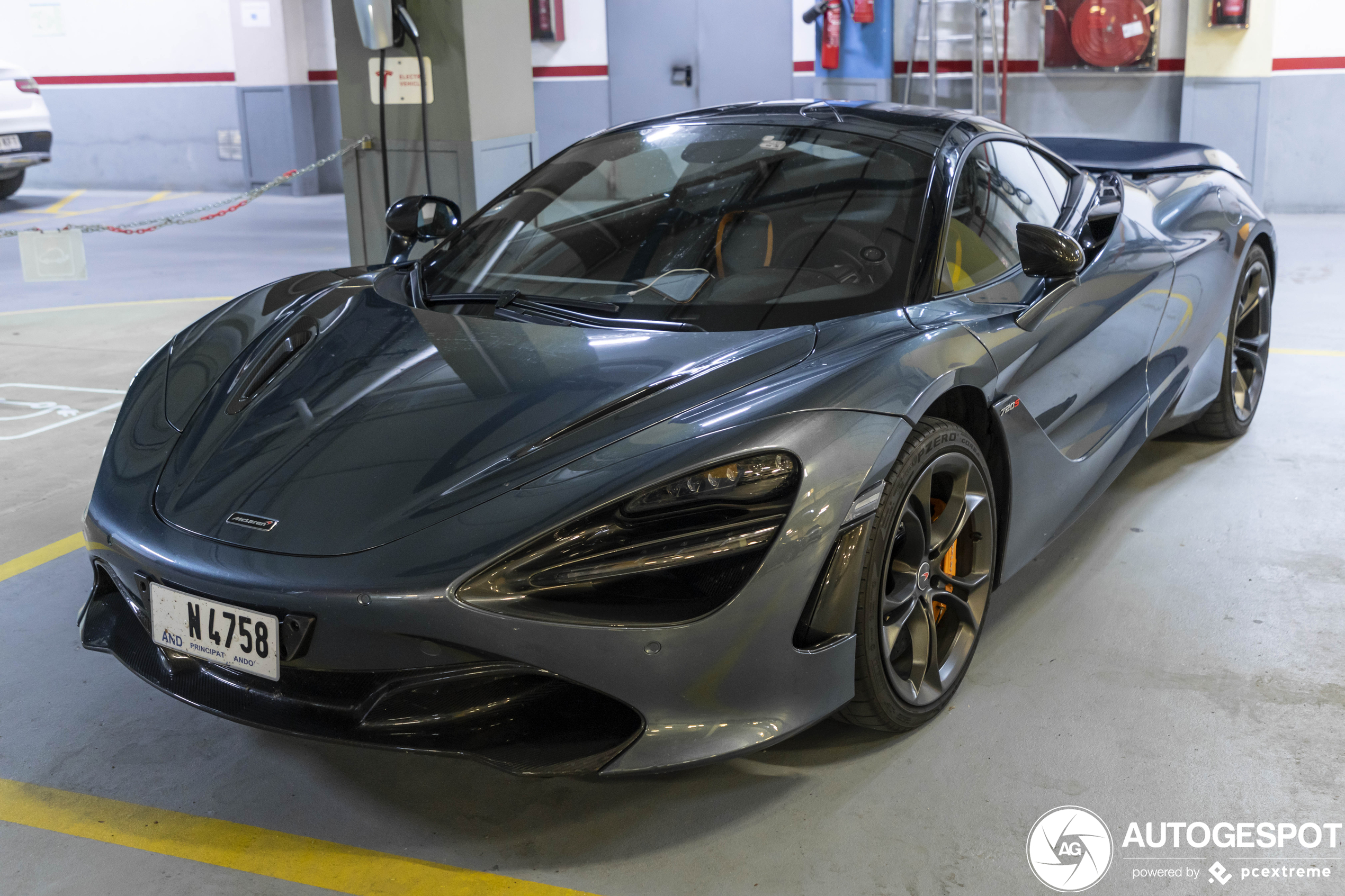 McLaren 720S