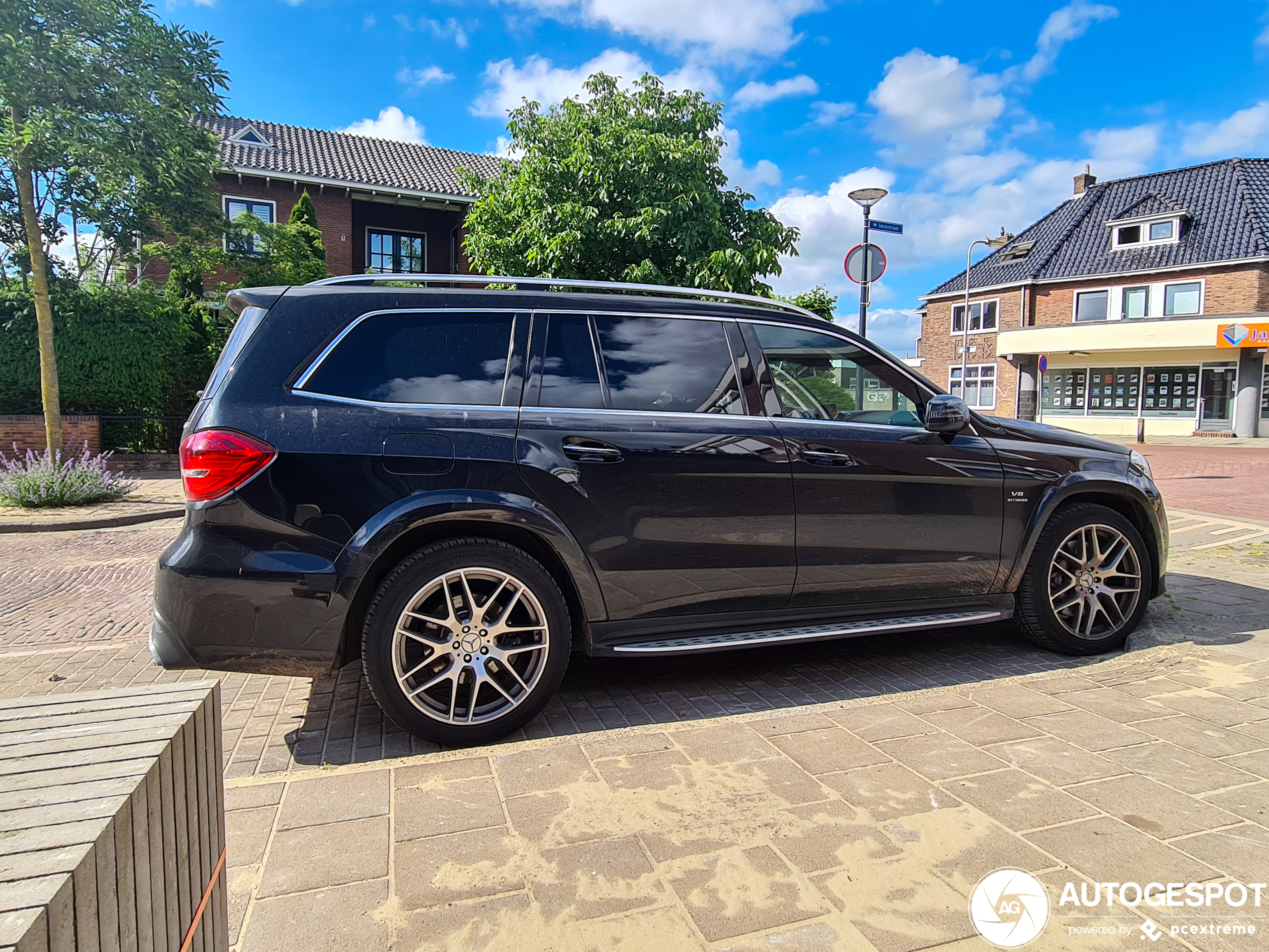 Mercedes-AMG GLS 63 X166