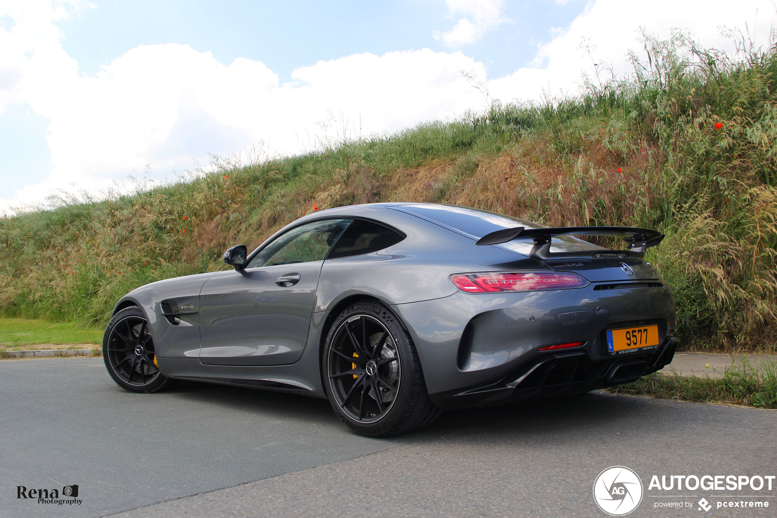 Mercedes-AMG GT R C190