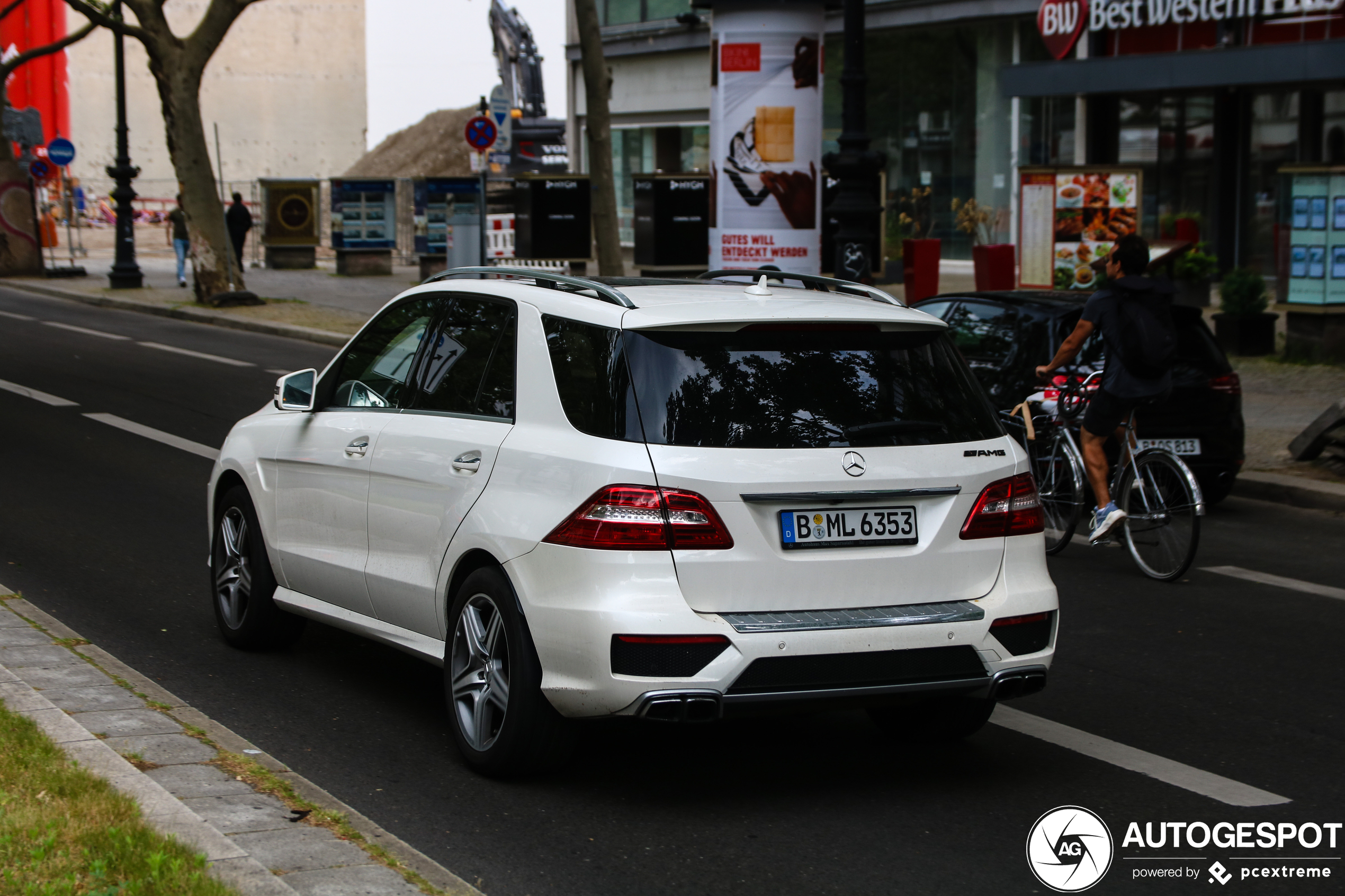 Mercedes-Benz ML 63 AMG W166