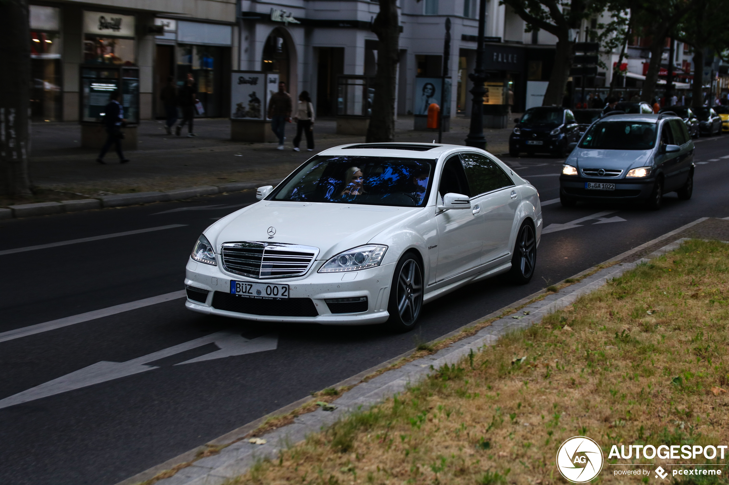 Mercedes-Benz S 63 AMG W221 2011