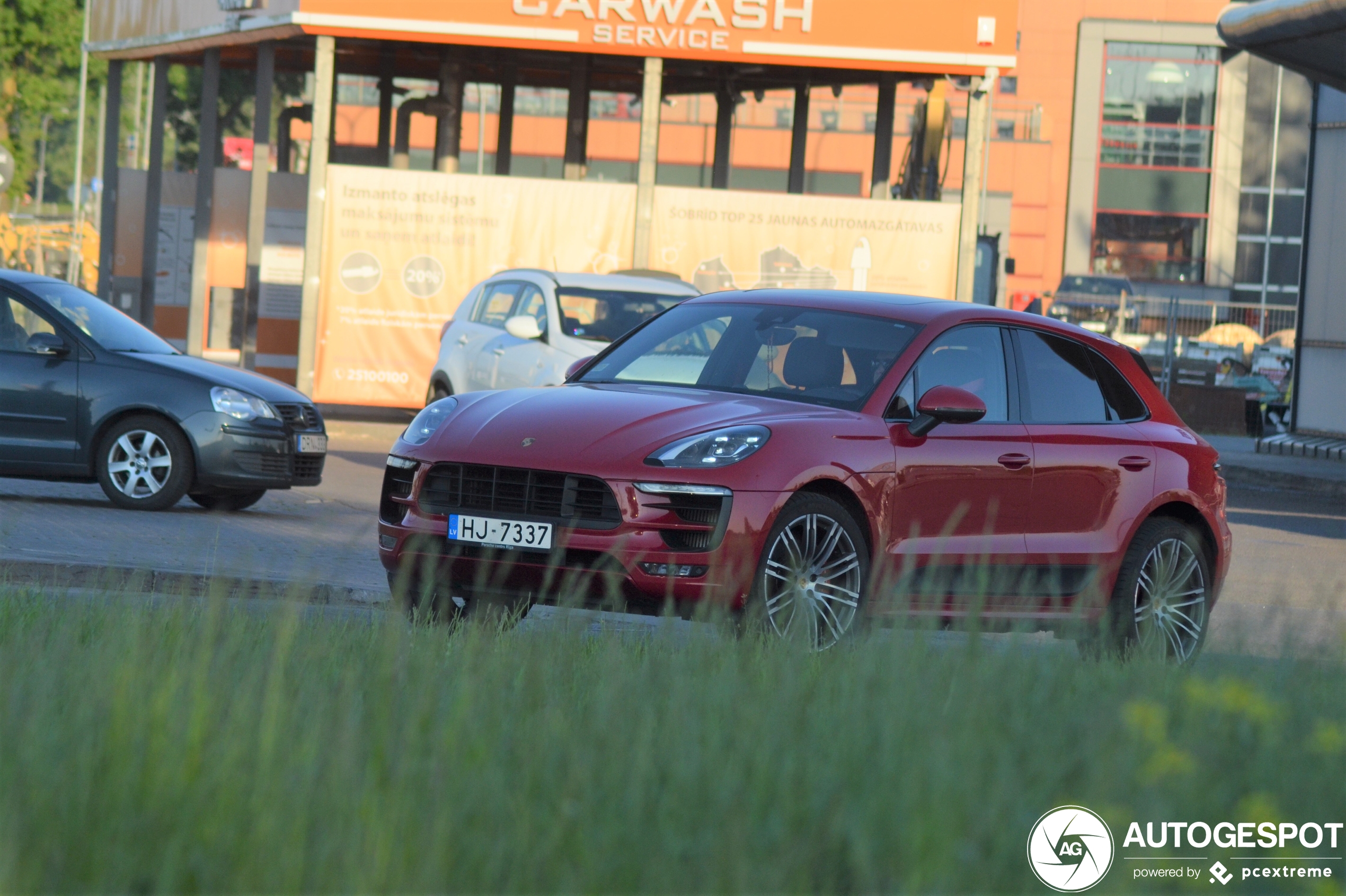 Porsche 95B Macan GTS