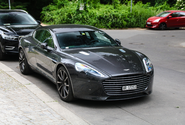 Aston Martin Rapide S