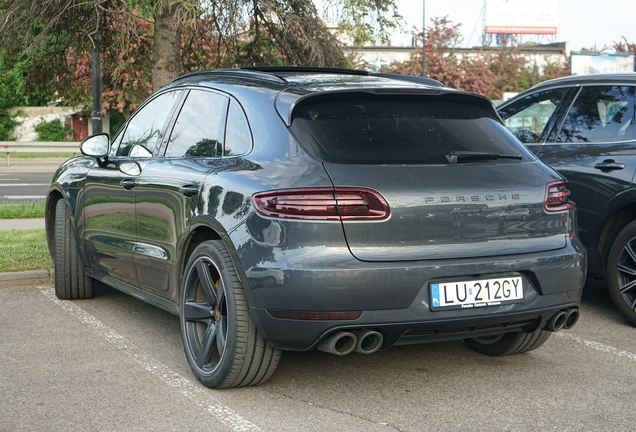 Porsche 95B Macan Turbo