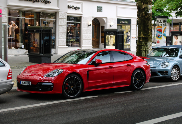 Porsche 971 Panamera GTS MkI