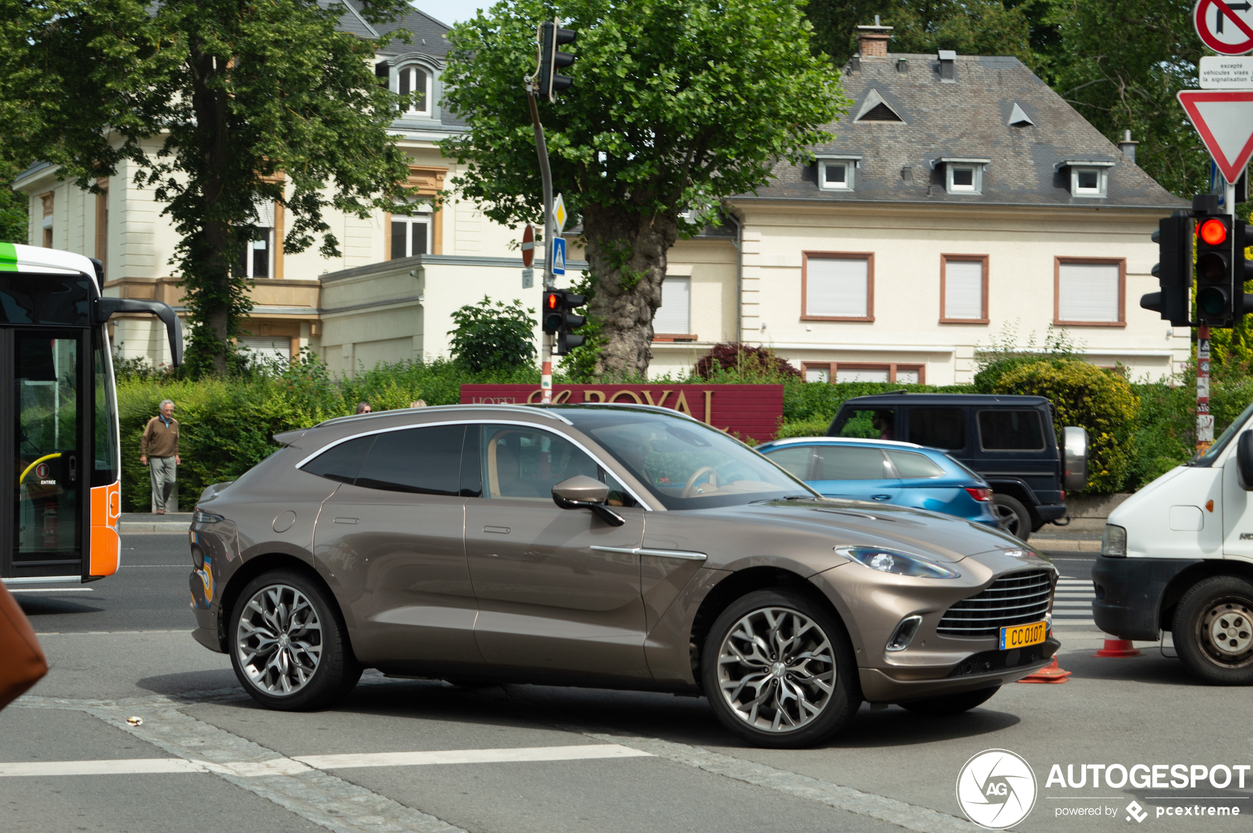 Aston Martin DBX