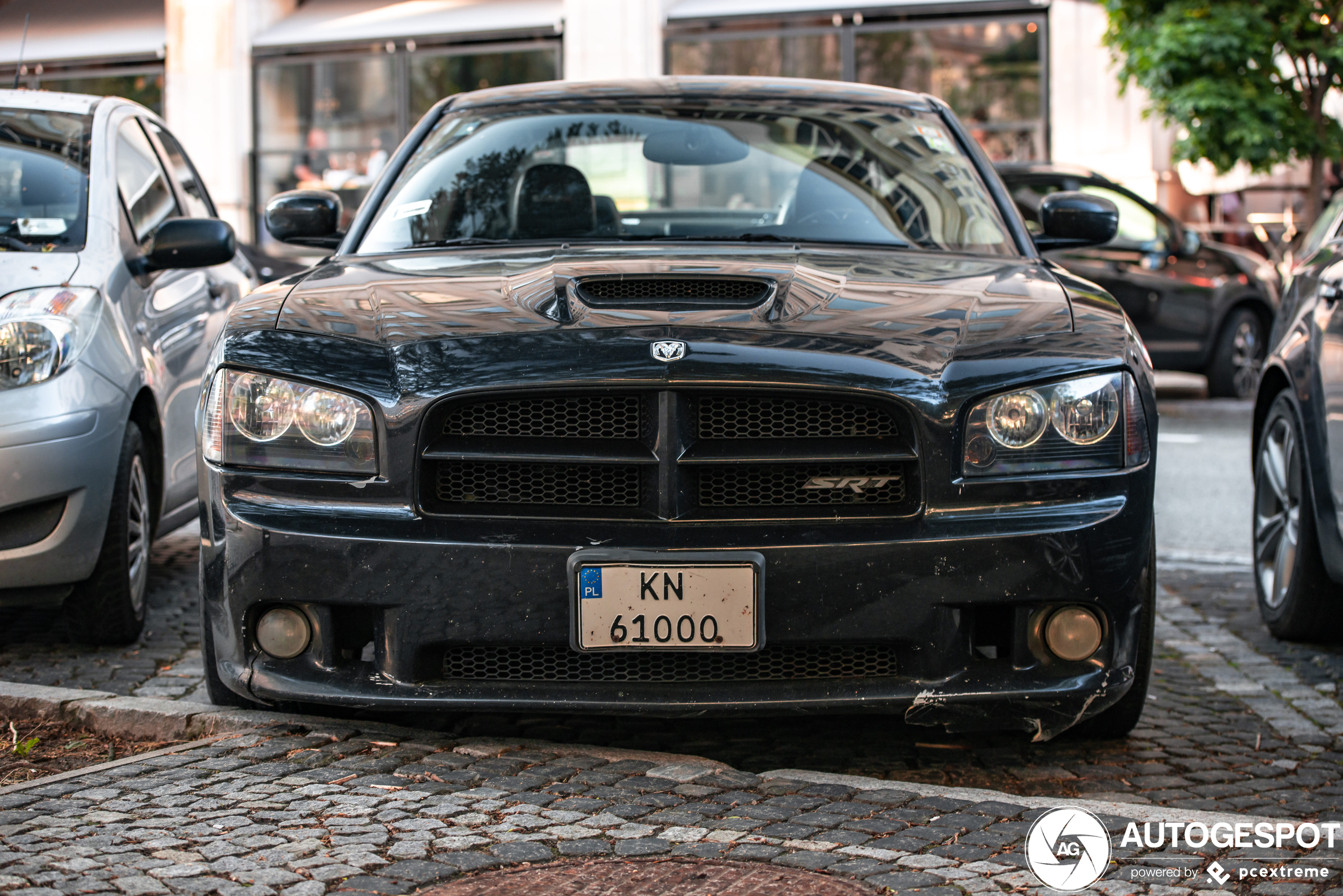 Dodge Charger SRT-8