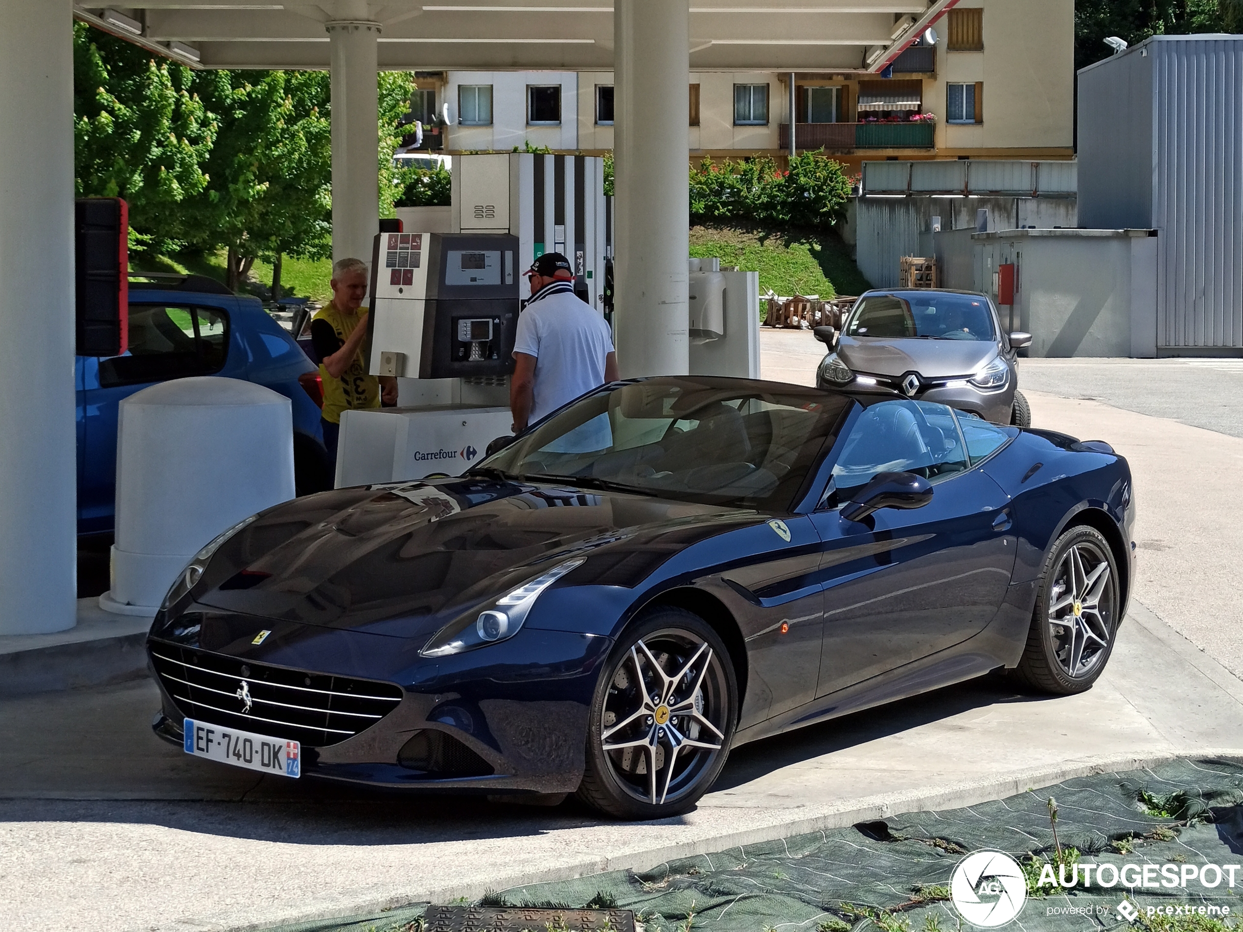 Ferrari California T