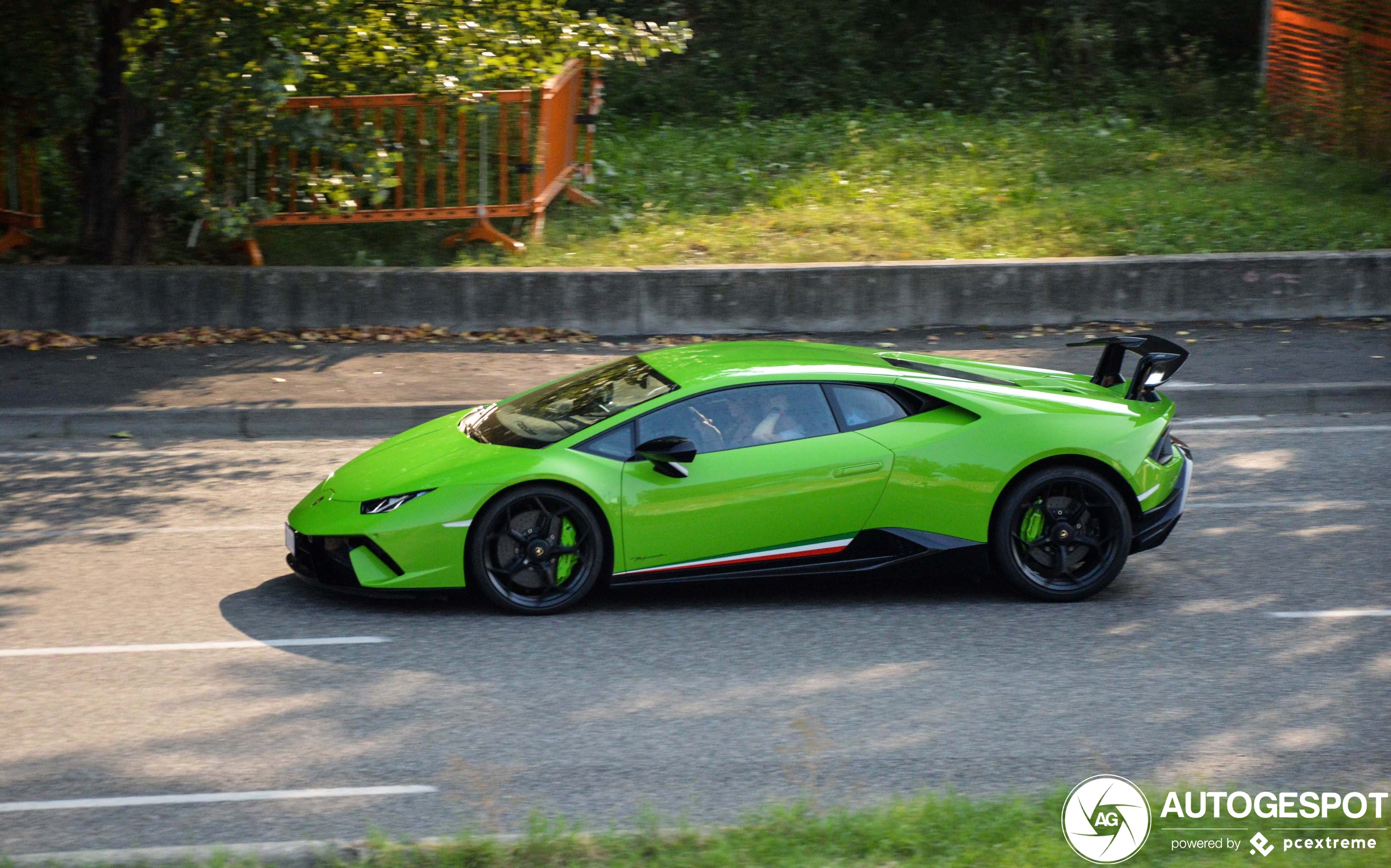 Lamborghini Huracán LP640-4 Performante