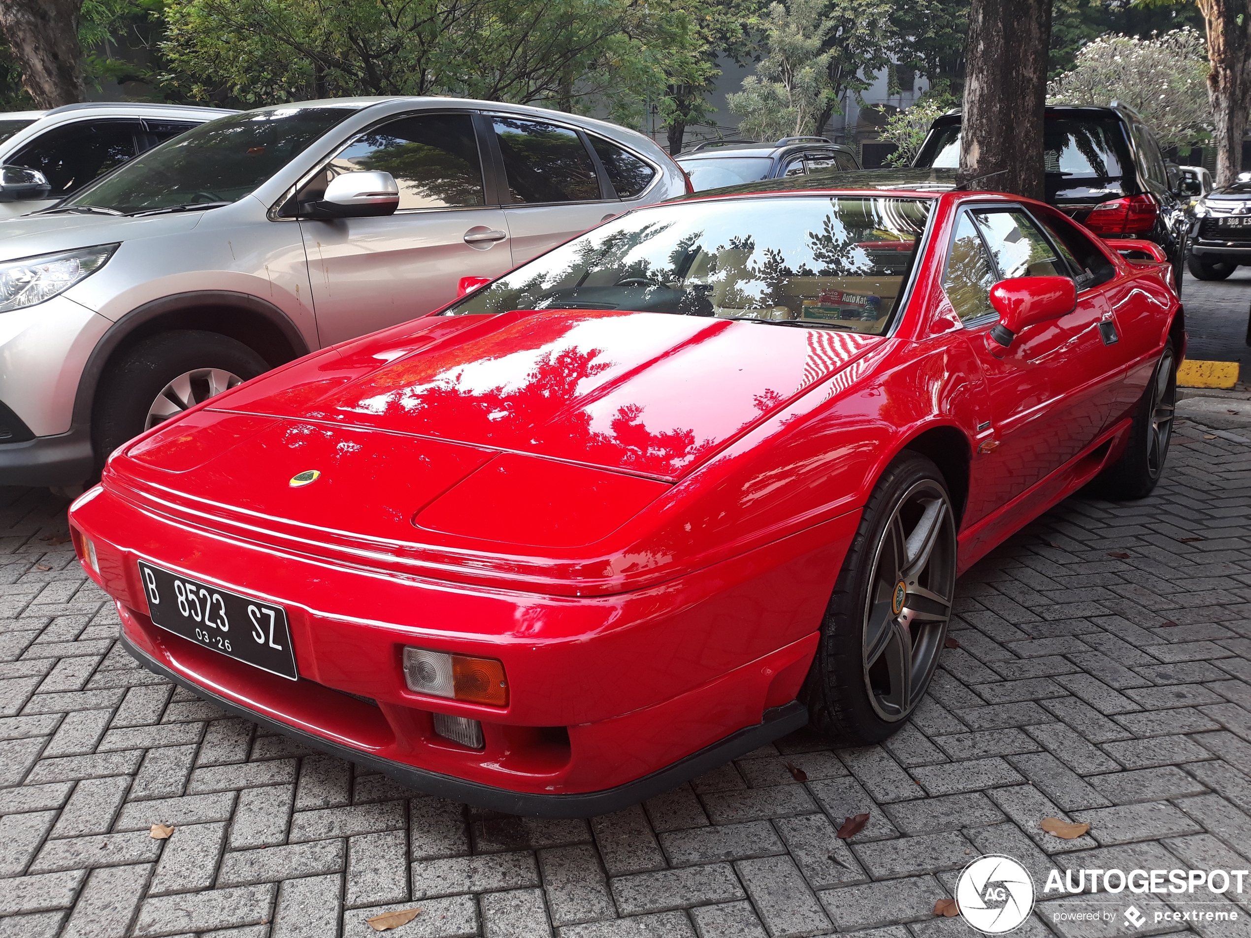 Lotus Esprit SE