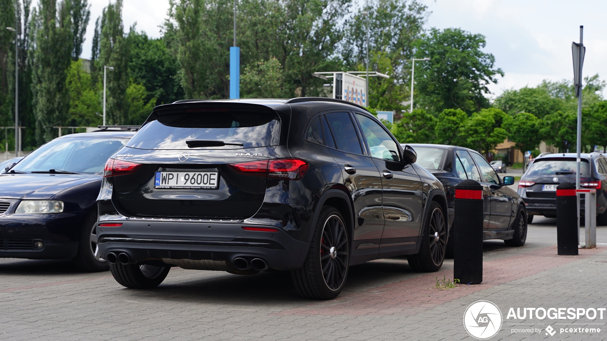 Mercedes-AMG GLA 45 S 4MATIC+ H247