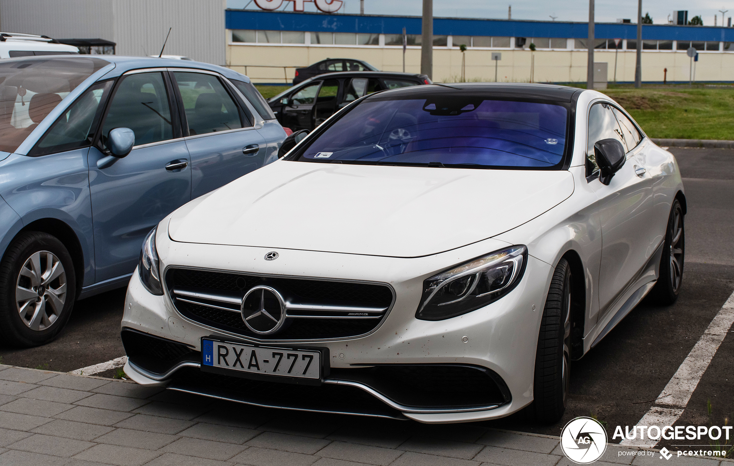 Mercedes-AMG S 63 Coupé C217