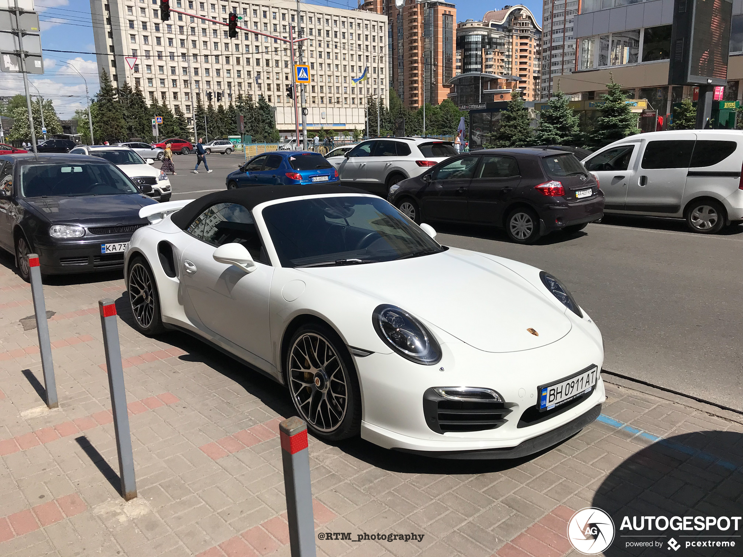 Porsche 991 Turbo S Cabriolet MkI