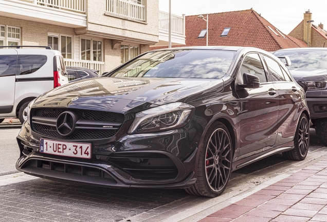 Mercedes-AMG A 45 W176 2015