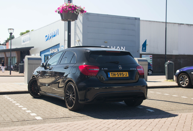 Mercedes-Benz A 45 AMG