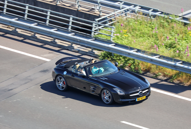 Mercedes-Benz SLS AMG Roadster