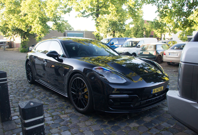 Porsche 971 Panamera Turbo S E-Hybrid Sport Turismo