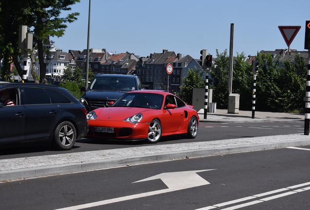 Porsche 996 Turbo