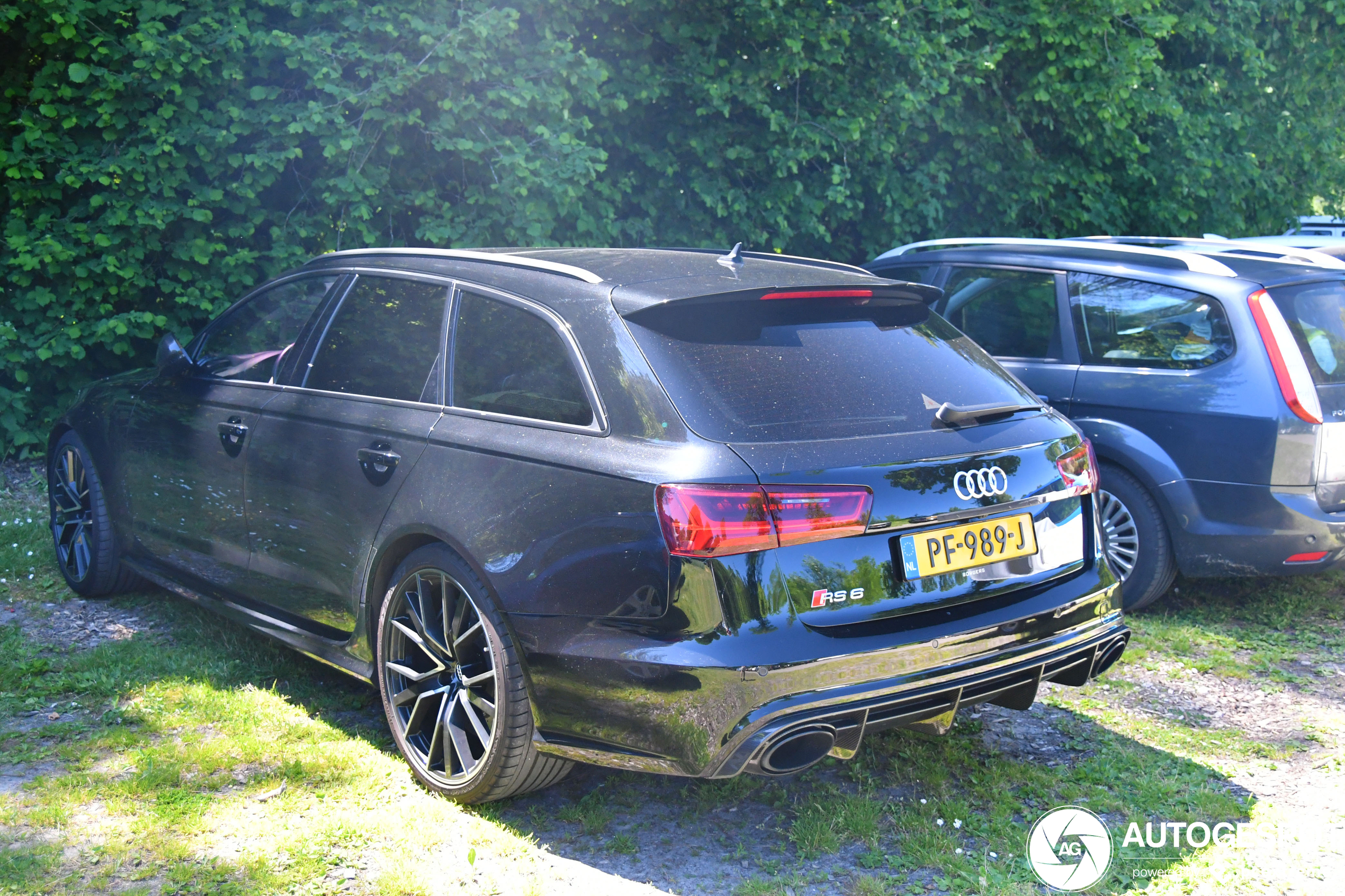 Audi RS6 Avant C7 2015