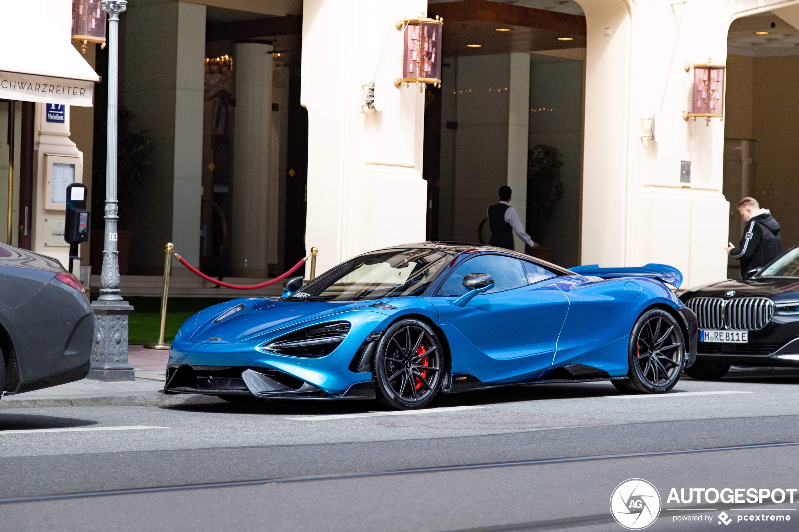 McLaren 765LT