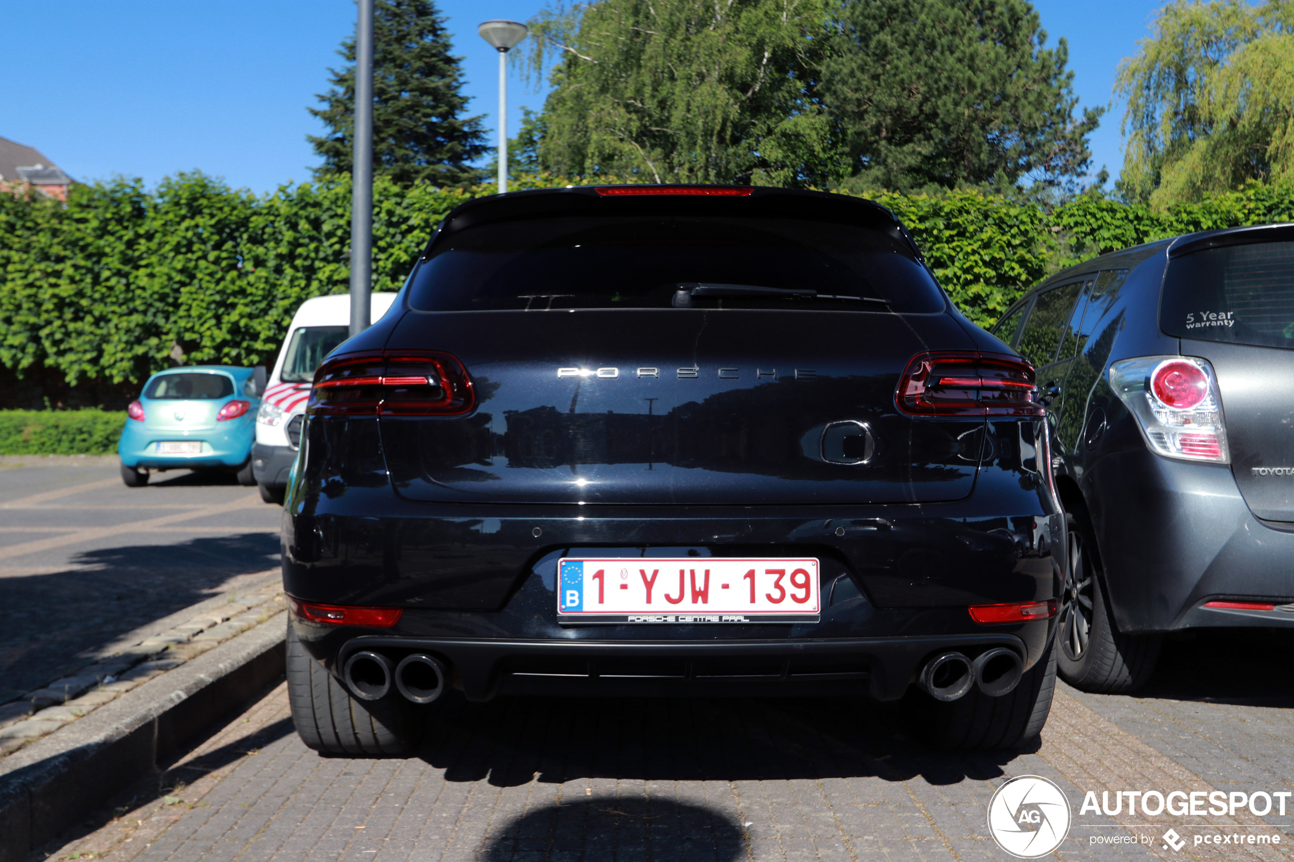 Porsche 95B Macan GTS