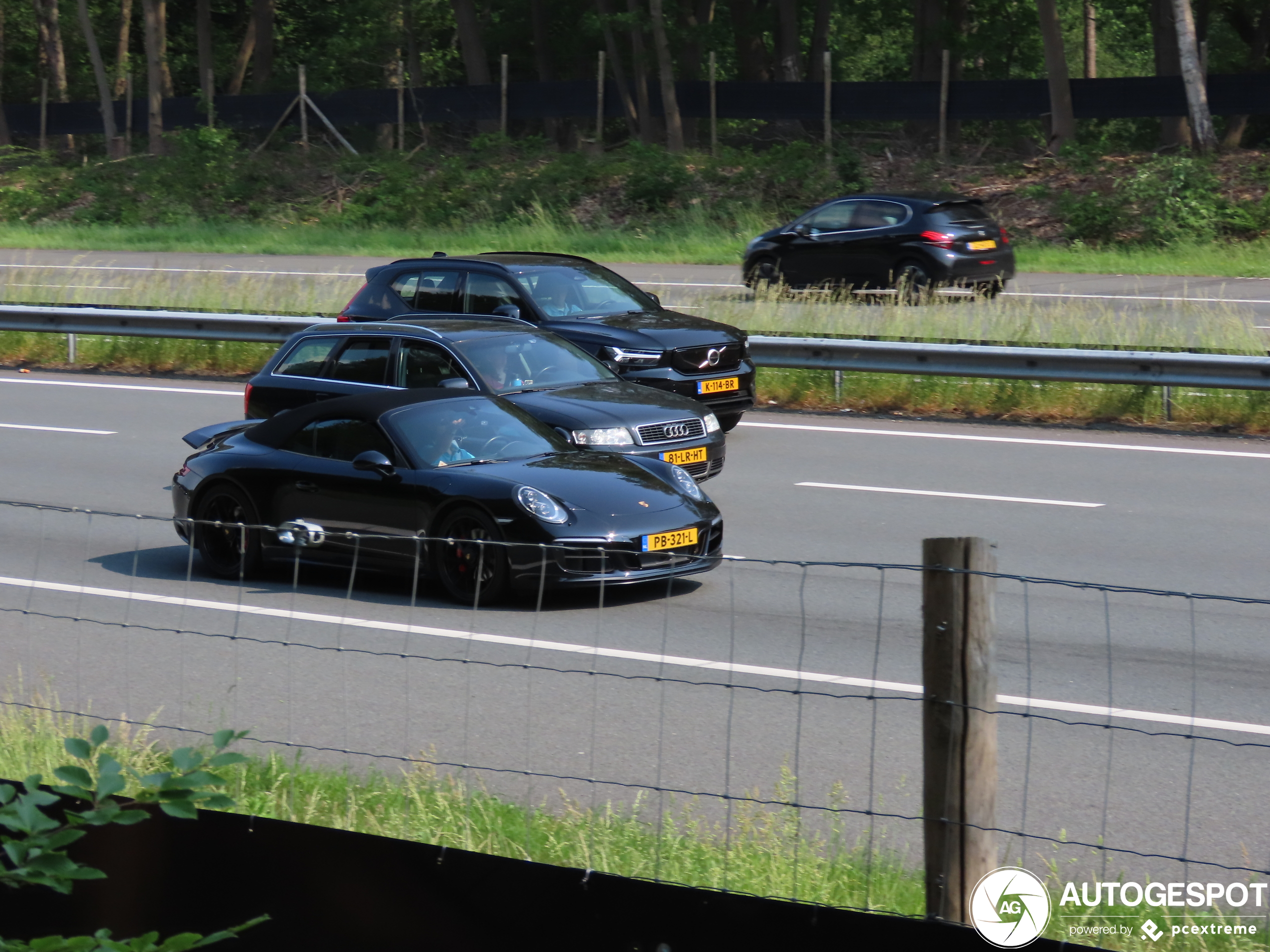 Porsche 991 Carrera 4 GTS Cabriolet MkII