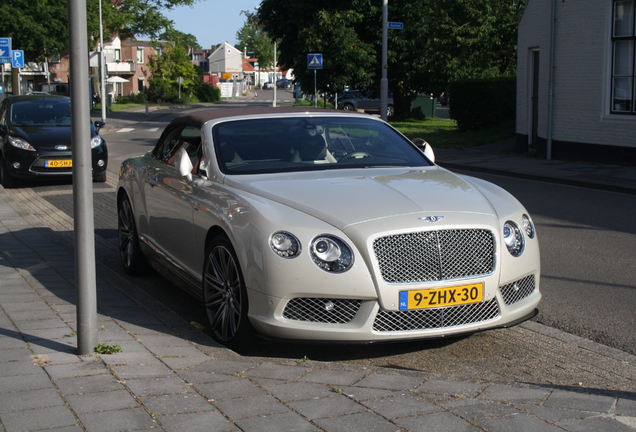 Bentley Continental GTC V8 S