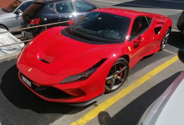 Ferrari F8 Tributo