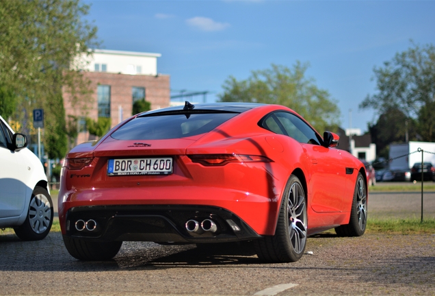 Jaguar F-TYPE P450 Coupé 2020