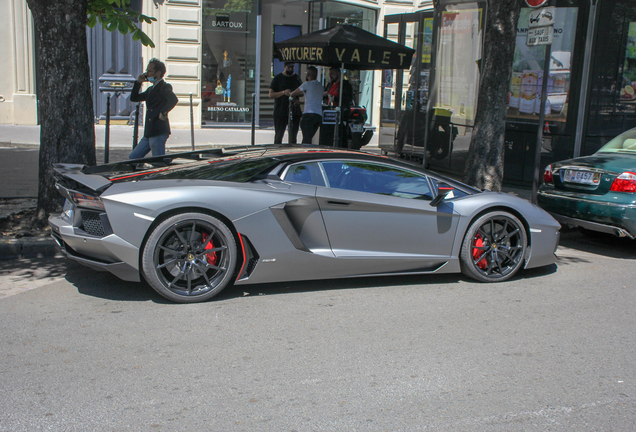 Lamborghini Aventador LP700-4 Pirelli Edition