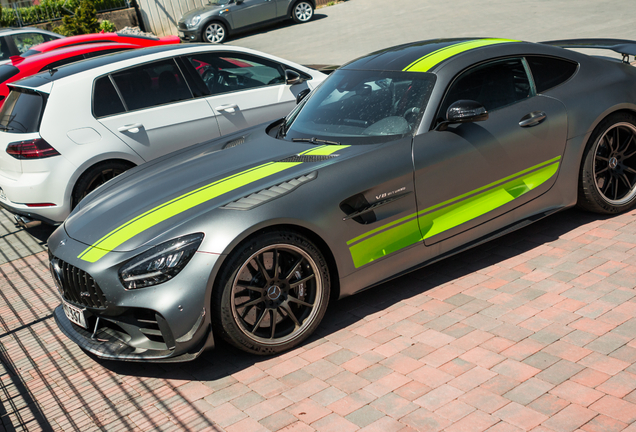 Mercedes-AMG GT R Pro C190