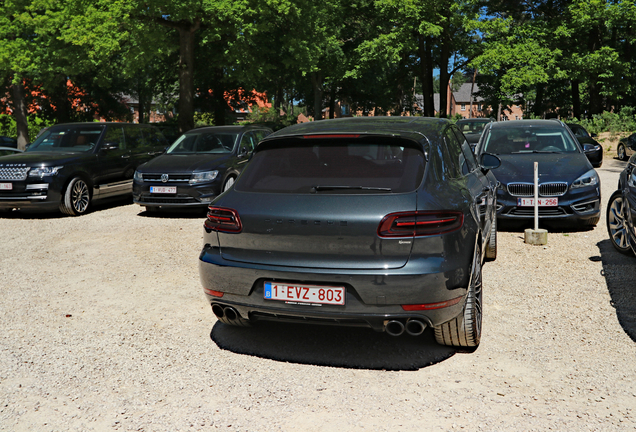 Porsche 95B Macan GTS