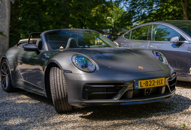 Porsche 992 Carrera 4S Cabriolet