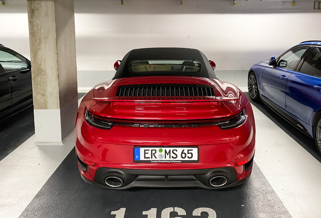 Porsche 992 Turbo S Cabriolet