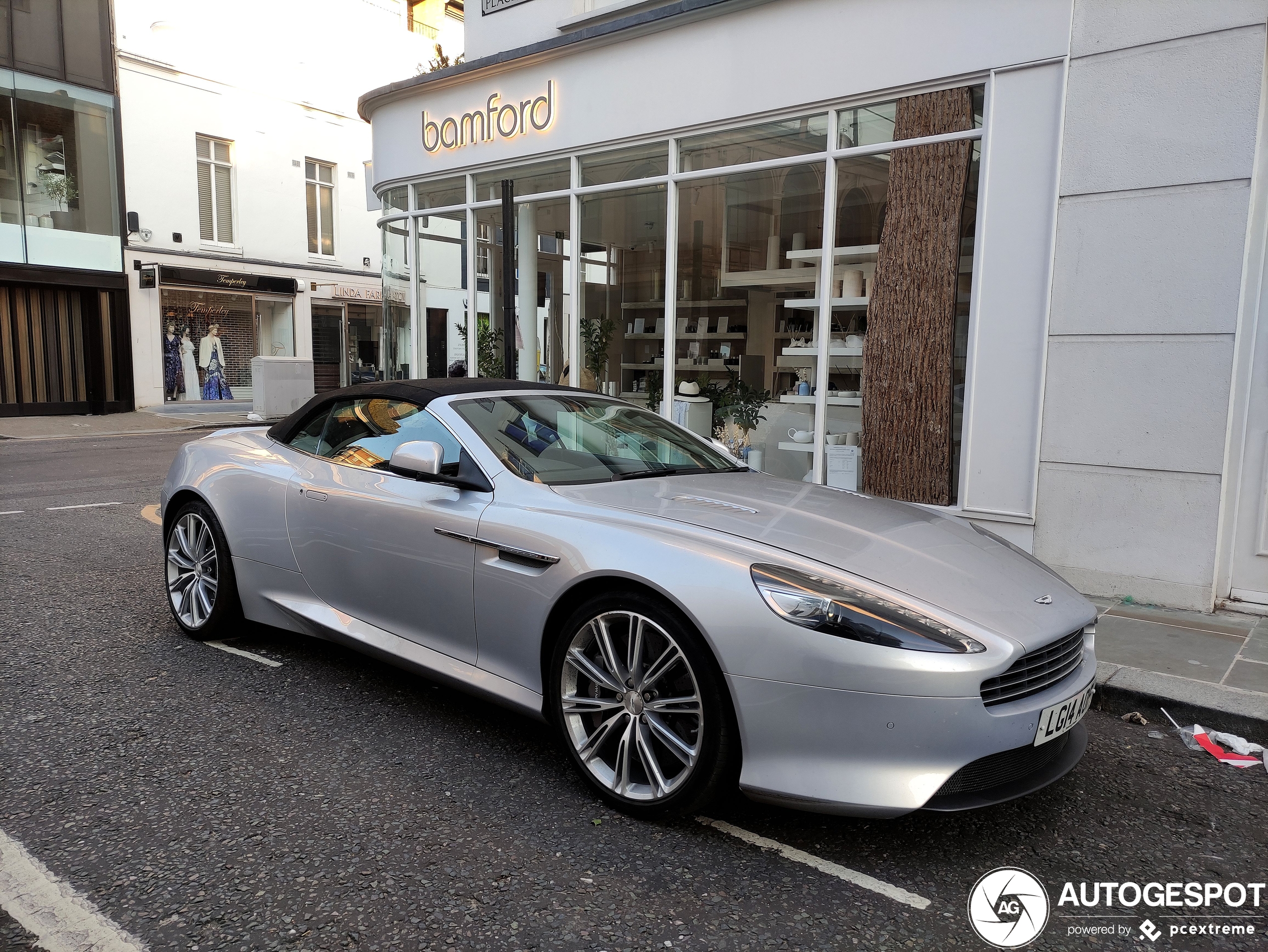 Aston Martin DB9 Volante 2013