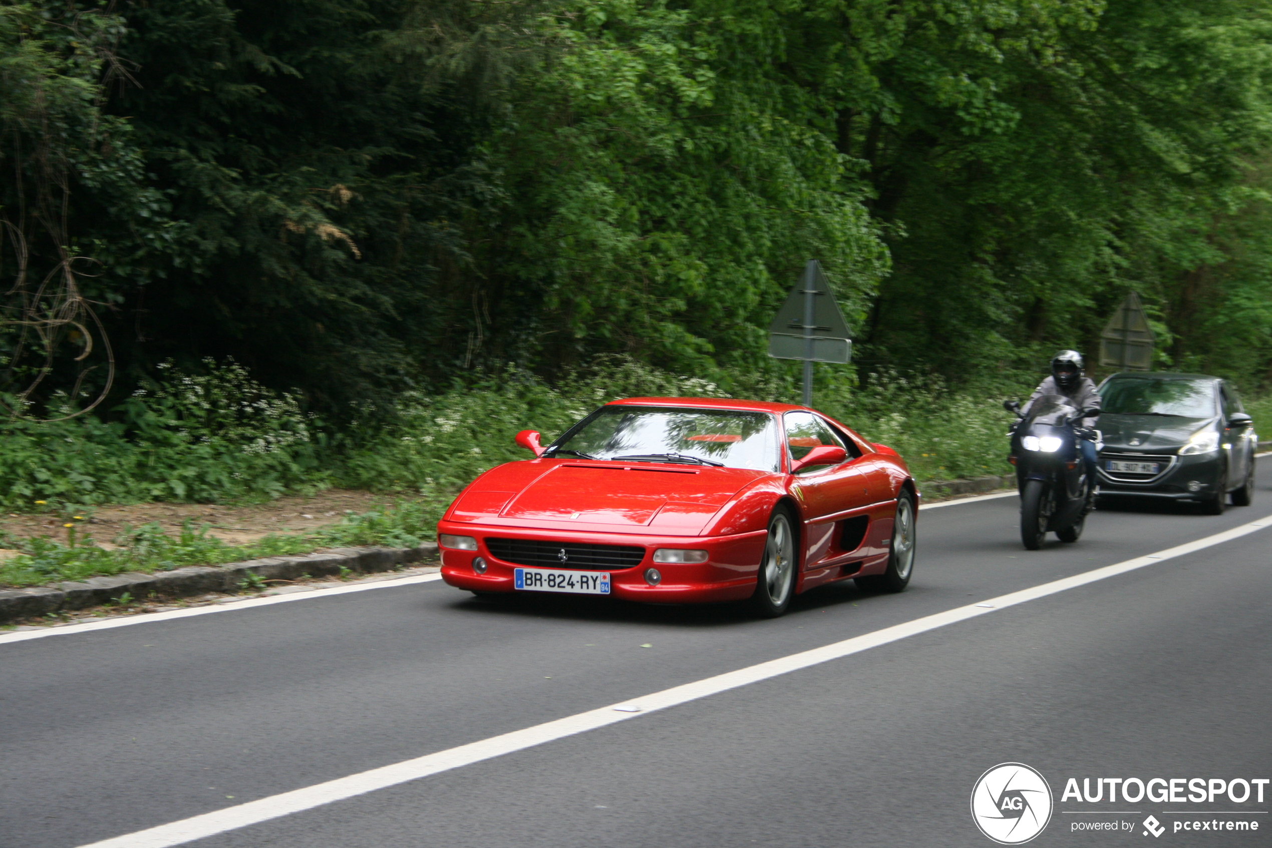 Ferrari F355 GTS