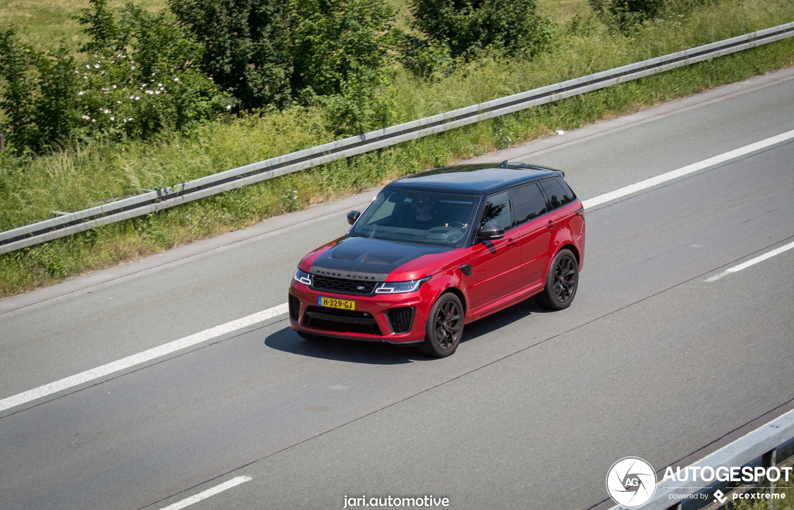 Land Rover Range Rover Sport SVR 2018 Carbon Edition