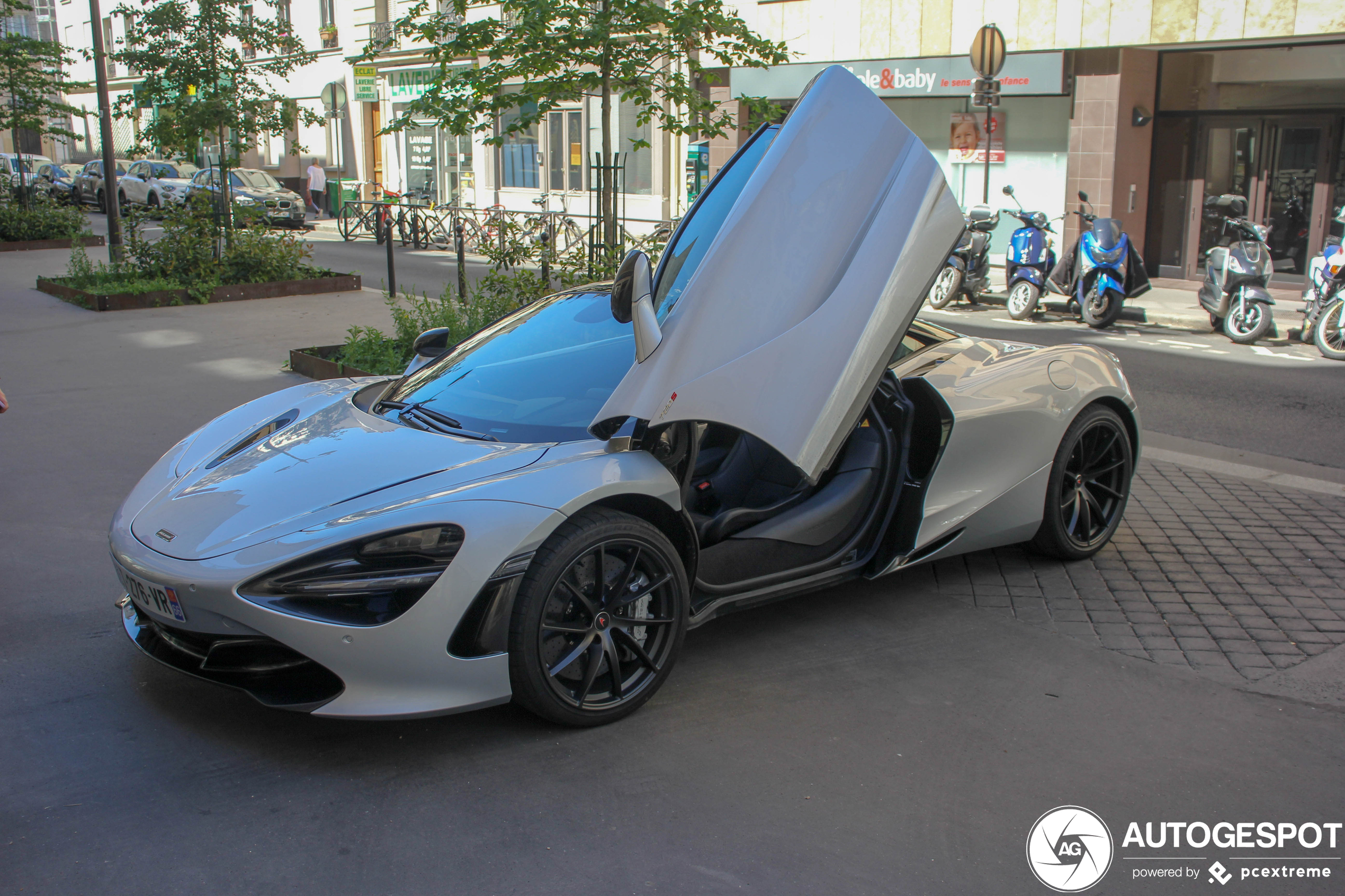 McLaren 720S